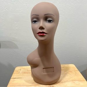 [2] Mannequin Head Plastic Display for Wigs Hats Sunglasses Jewelry
